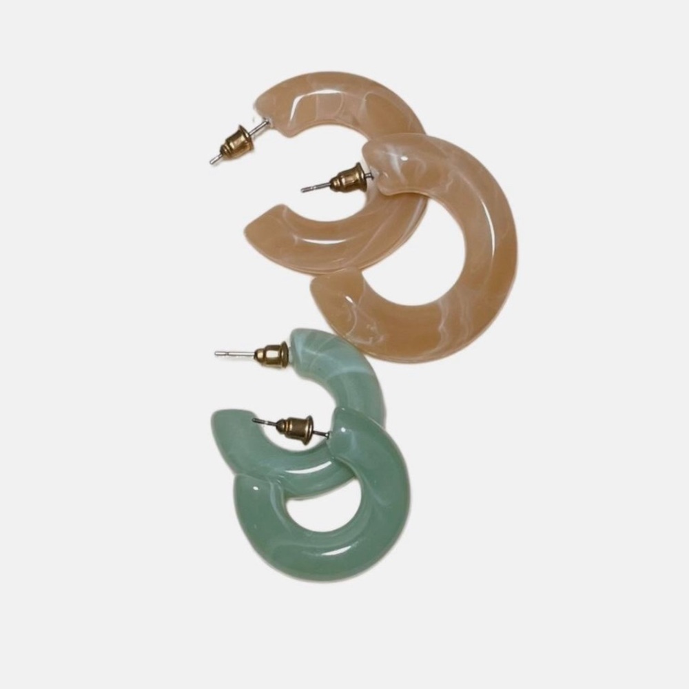 Marble Hoop C Earring Set (Jade Green & Nude)